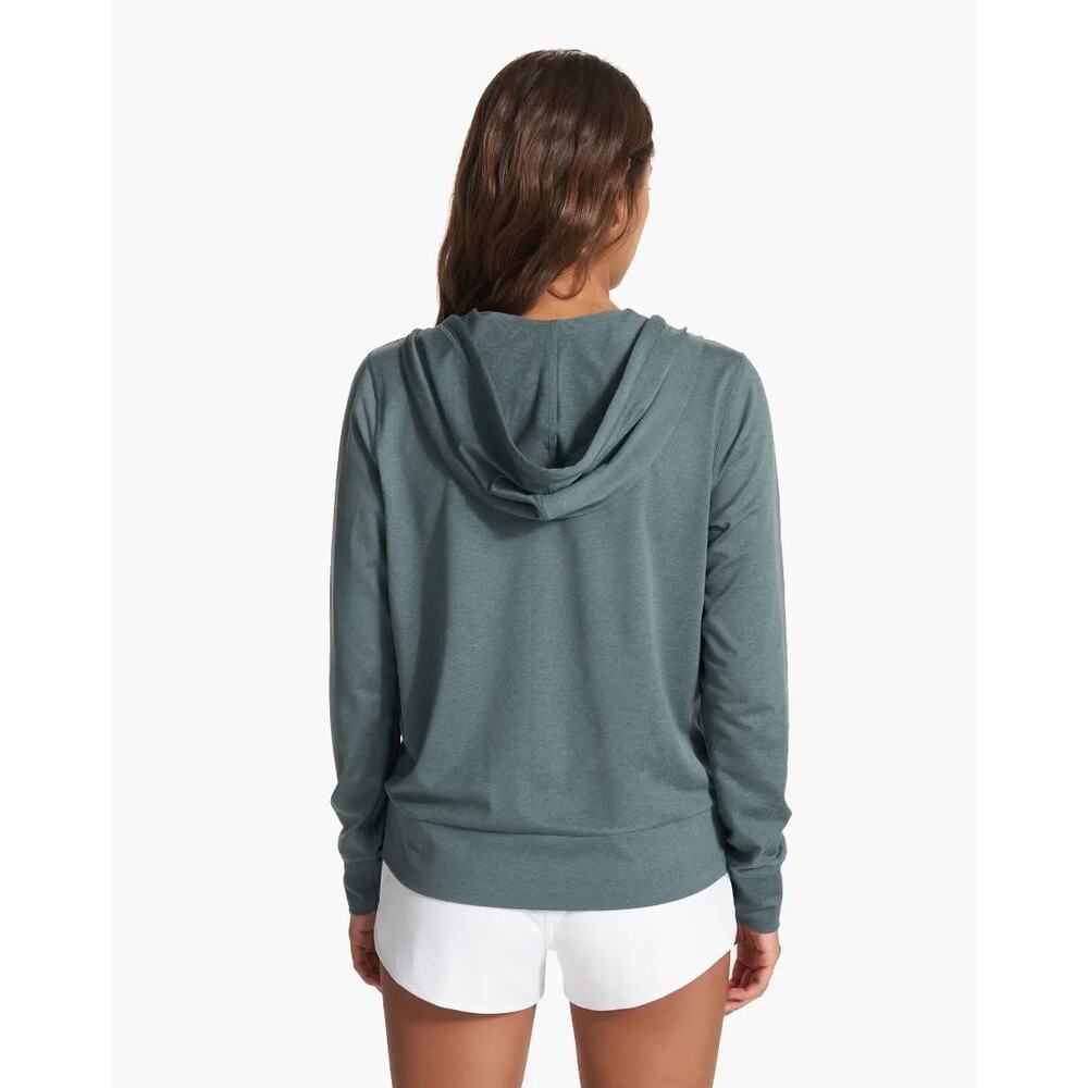 Vuori Halo Performance Hoodie 2.0 Lake Heather - Picture 3 of 12
